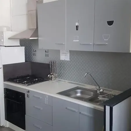 Simplistic In Near Sea Beach Διαμέρισμα